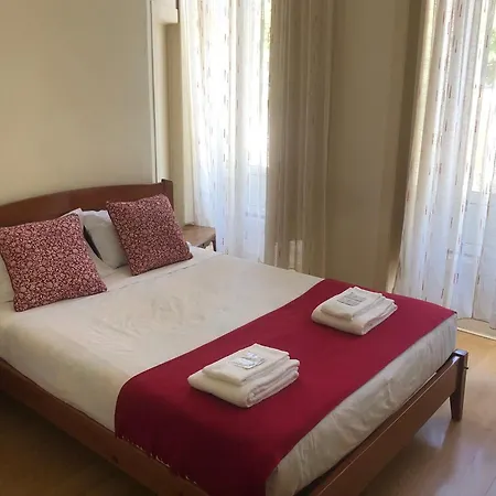 Corações Unidos A Pensão Alcobaça