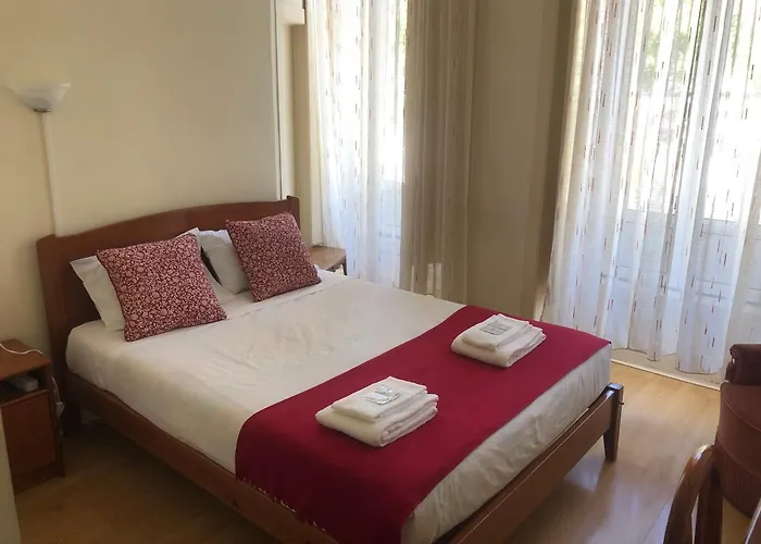 Corações Unidos A Pensão Alcobaça